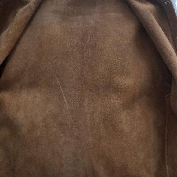 Rugged Hand-Sewn Ladies Fringed Buckskin Jacket - Picture 4 of 4
